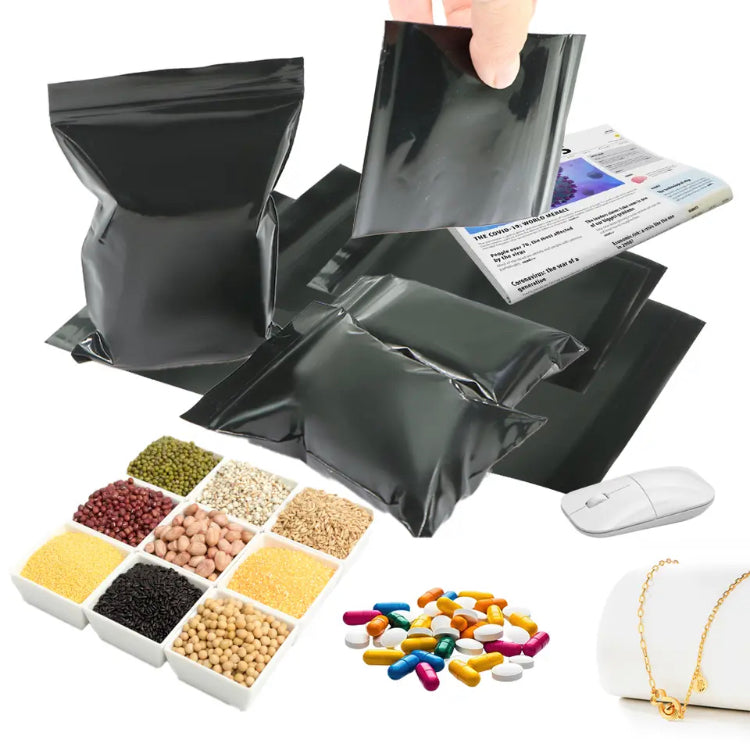 Pack of 4 Resealable PE Plastic Ziplock Pouch, Smell Proof UMLIFE Resealable Bag, Black Aluminium Foil Zip Lock Bags Pack of 4 Resealable PE Plastic Ziplock Pouch, Smell Proof UMLIFE Resealable Bag, Black Aluminium Foil Zip Lock Bags